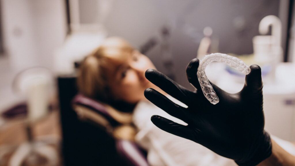 Ortodoncia invisible ventajas, dudas frecuentes y qué conviene saber